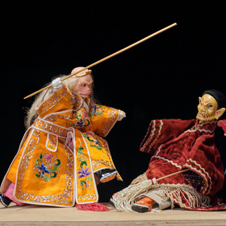 Potehi, adalah Wayang.